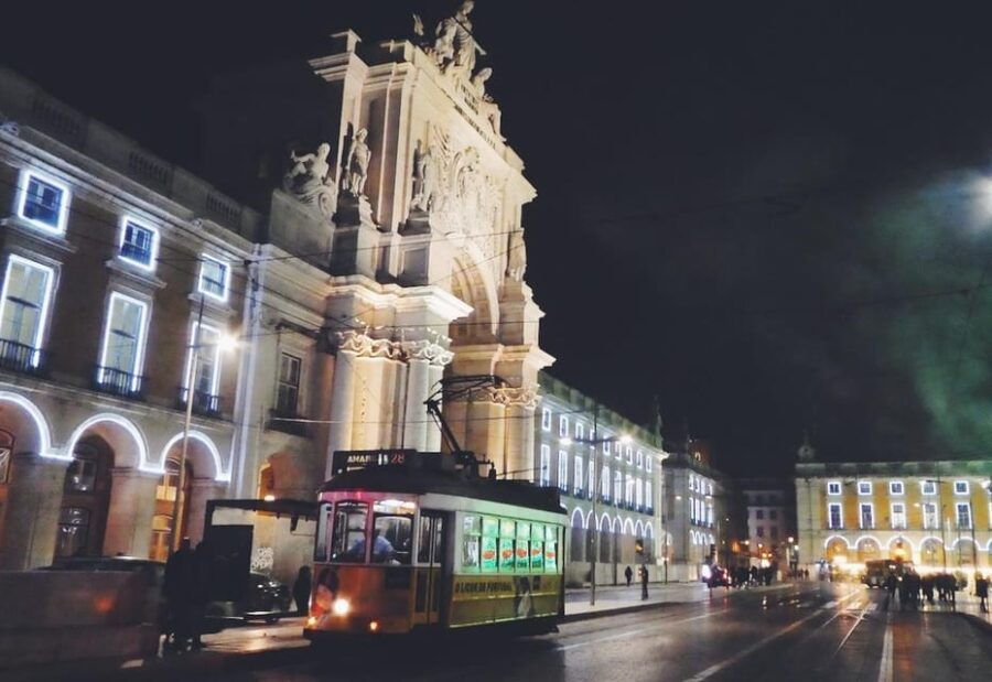 Lisbon: Private Christmas Lights Tour by Eco Tuk Tuk - Good To Know