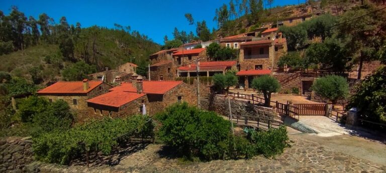 Lisbon: Secrets of Portugal – Schist Villages Day Tour