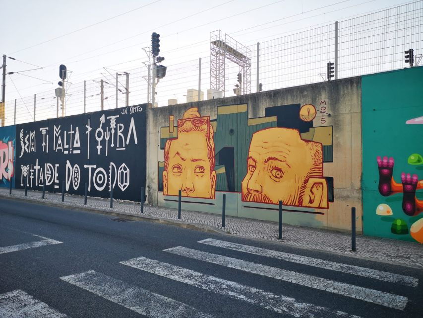 Lisbon: Street Art Tuk Tuk Tour - An Inside Look at the Lisbon Street Art Tuk Tuk Experience