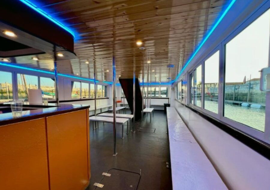 Lisbon: Tagus River Cruise to the Ocean & Dolphin Watching - A Detailed Look at the Experience