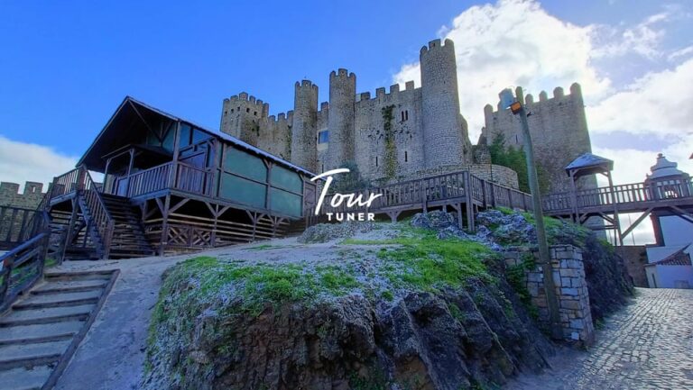 Lisbon: To Porto, Day Trip & Transfer with Stops in 3 Cities
