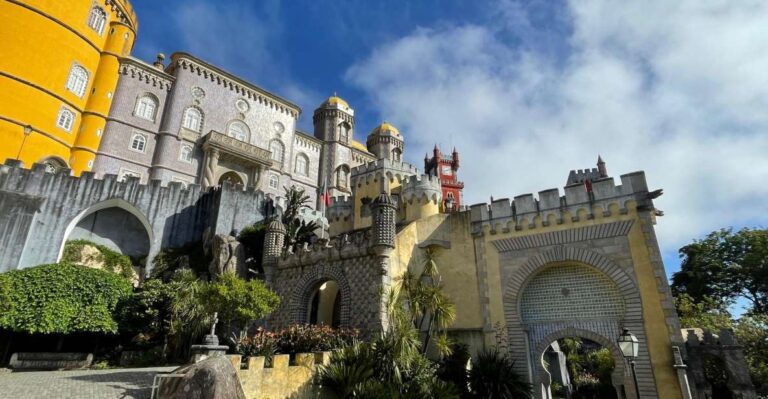 Lisbon: Tour to Sintra, Cabo da Roca and Cascais
