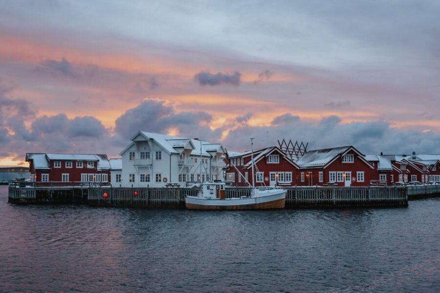 Lofoten Scenic Sightseeing Tour: Half day tour - Exploring the Perfect 6-Hour Lofoten Experience