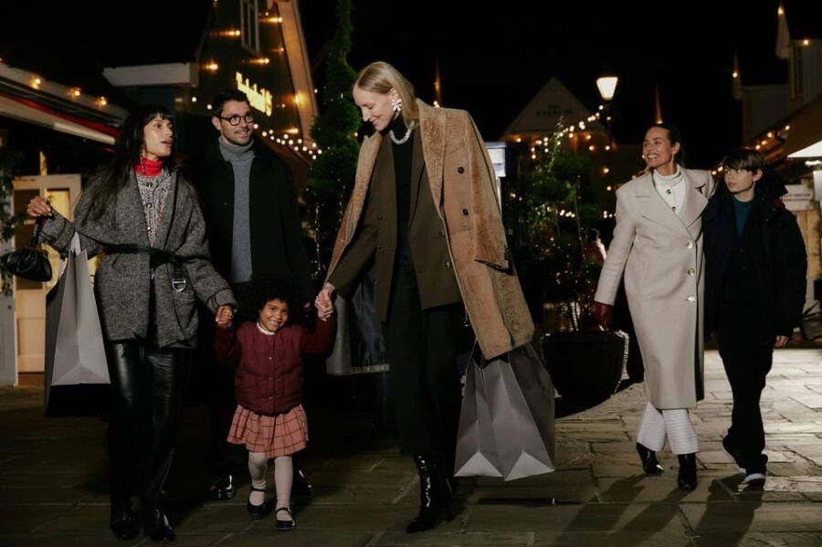 London: Bicester Village Shopping Day Trip with Coach Ride - An In-Depth Look at the Experience