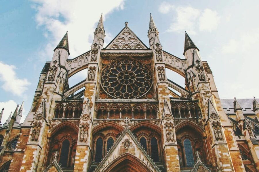 London: Buckingham & Westminster Walking Tour - Good To Know