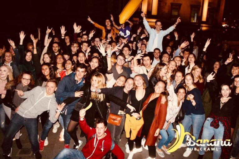 London : Central London Bar Crawl with discounts on drinks