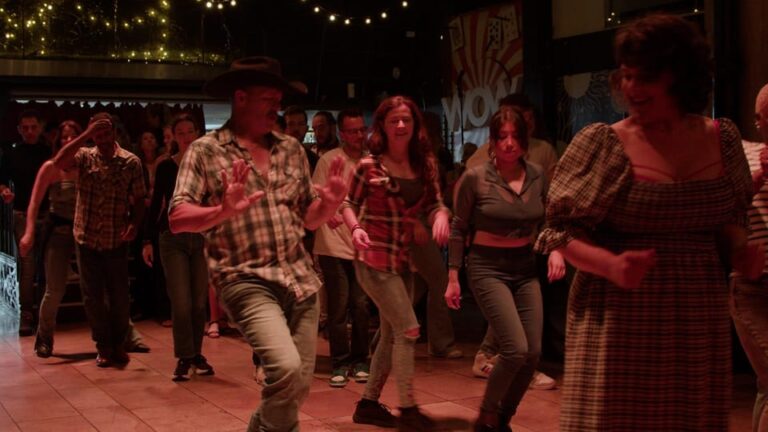 London: Country Music Party with Line Dancing, Two-stepping