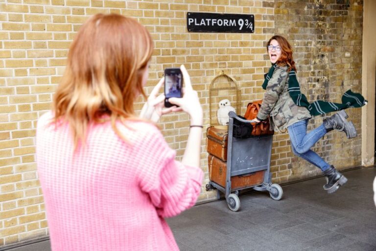 London: Guided Harry Potter Coach Tour of Locations