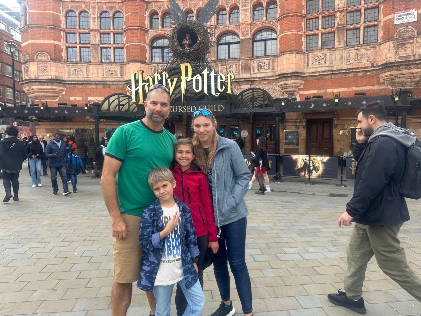 London: Harry Potter Black Cab Tour with Hotel Pick Up - An Inside Look at the Tour Experience