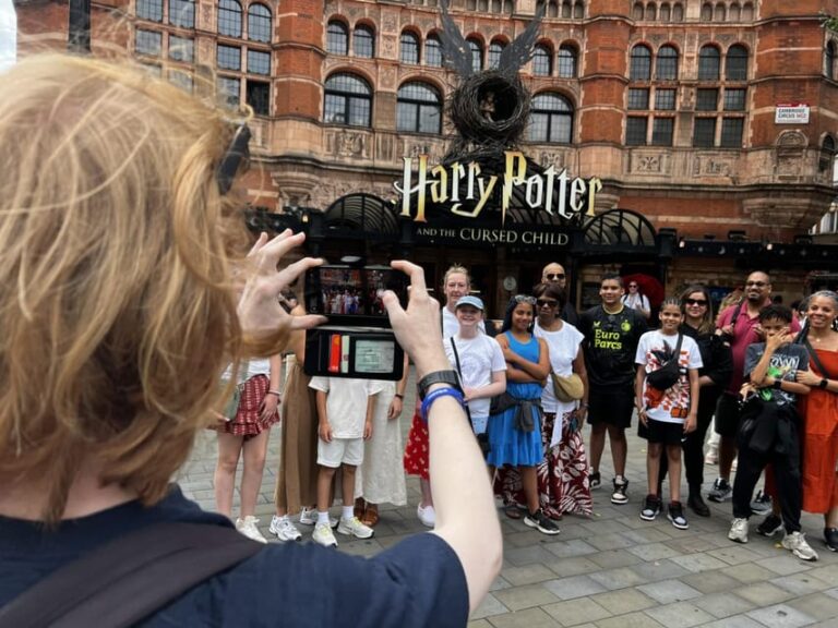 London: Harry Potter Tour and London Bridge Tombs Experience