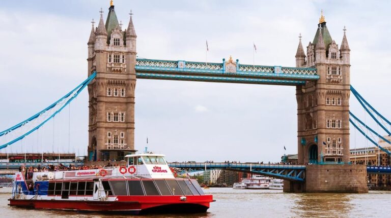 London Harry Potter Tour, St Paul’s Cathedral & River Cruise