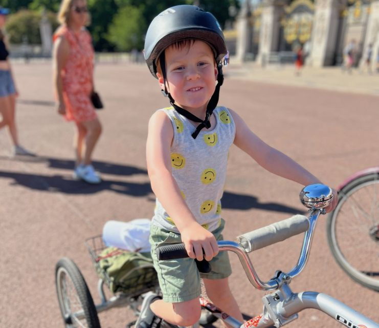 London: Private Family Guided Bike Tour with Childseats - The Itinerary Breakdown