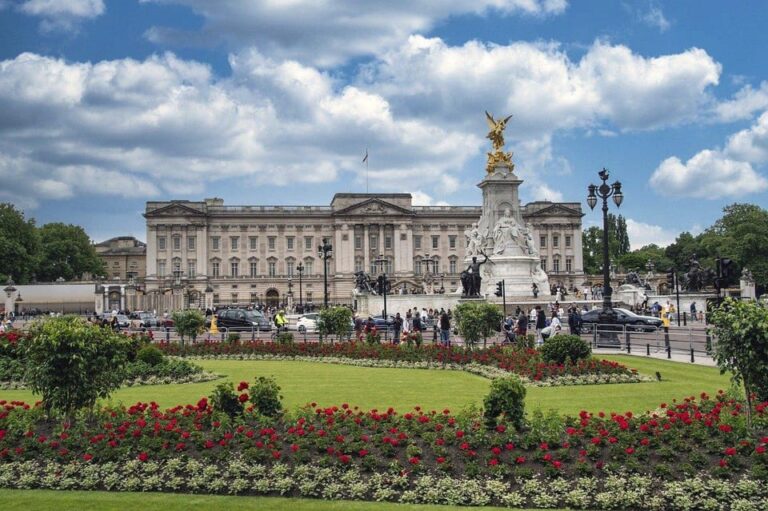 London: Westminster Abbey, Big Ben, Buckingham Palace Tour