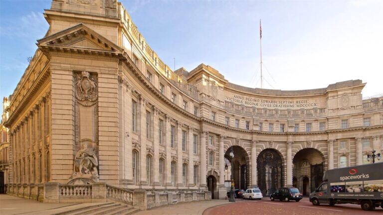London: Westminster Private Guided Walking Tour