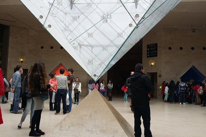 Louvre Skip The Line Guided Tour