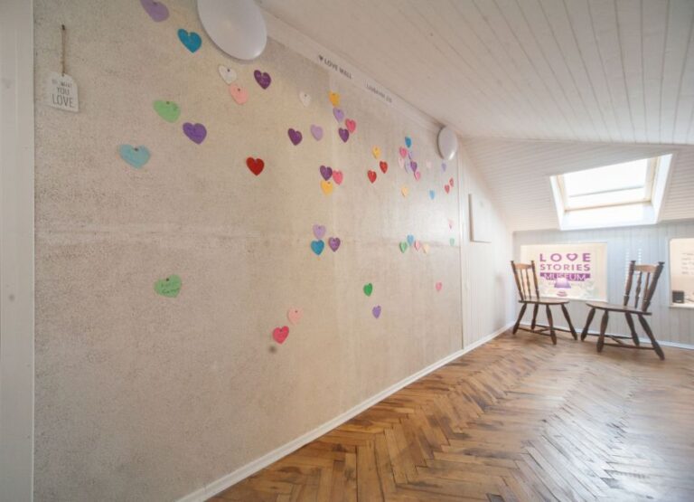 Love Stories Museum Skip-the-Line Entrance Ticket