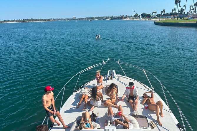 Luxury Bay or Sunset Yacht Cruise in San Diego - What to Expect on the Cruise