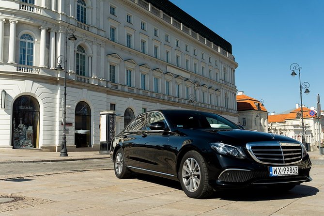 Luxury transport from/to Warsaw - Vienna / International Airport by private car - An In-Depth Look at the Experience