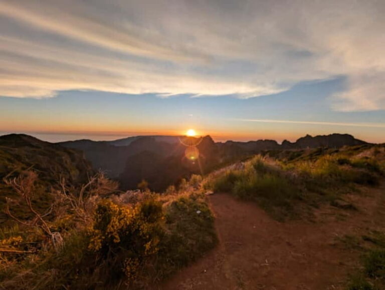 Madeira: Pico do Arieiro Sunset with Optional Dinner