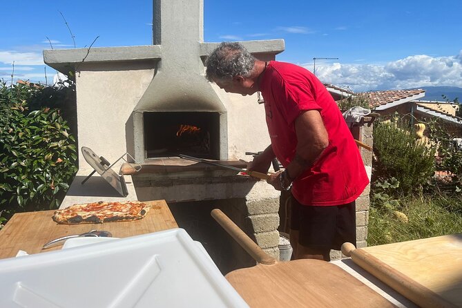 Make Pizza with Mamma in Roman Countryside