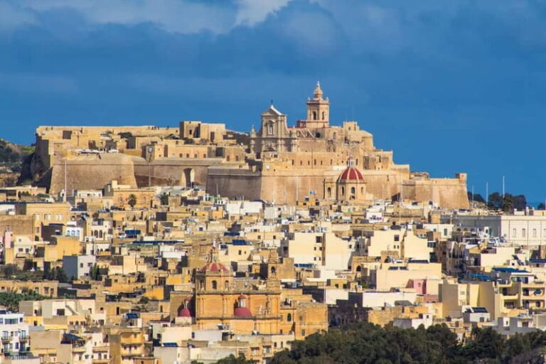 Malta: Gozo Buggy Tour with Lunch, Boat Cruise and Transfers