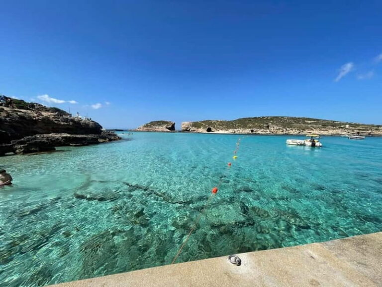 Malta: Gozo, Comino and Blue Lagoon Cruise with Sea Caves