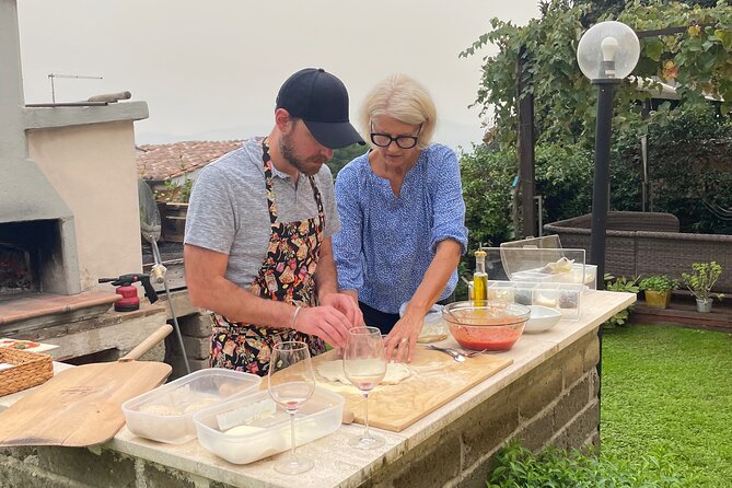 Mamma’s Pizza Class in Roman Countryside