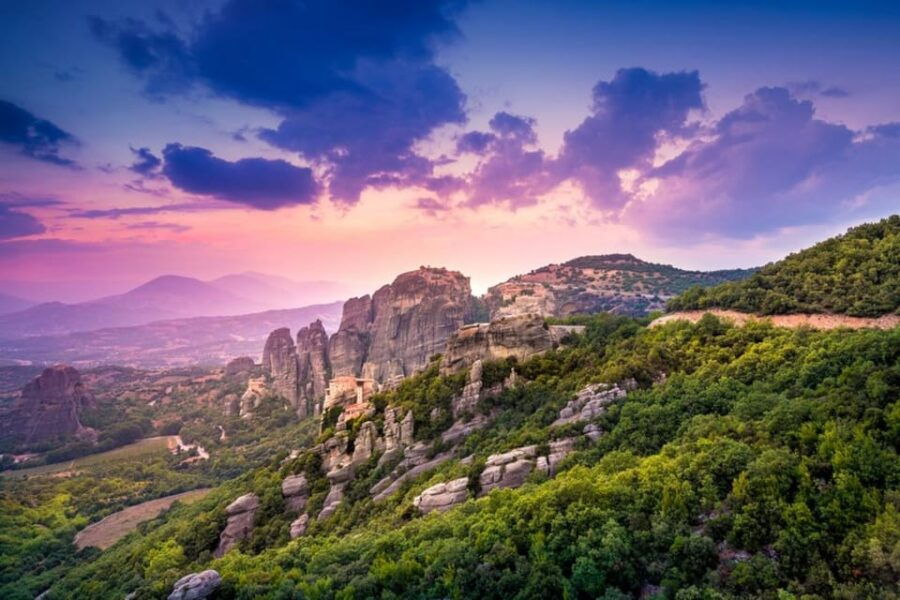 Meteora Rocks and Religious Sites Tour with Photo Stops - An In-Depth Look at the Meteora Rocks and Religious Sites Tour