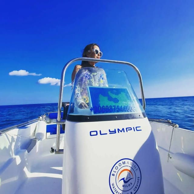 Milos: Rent a boat without License