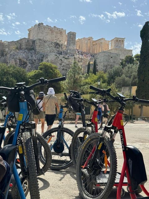 Modern Athens City Ayo’s E-Bike Trike Tour
