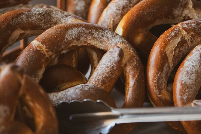Munich Food Tour with Full Meal & Drinks by Do Eat Better