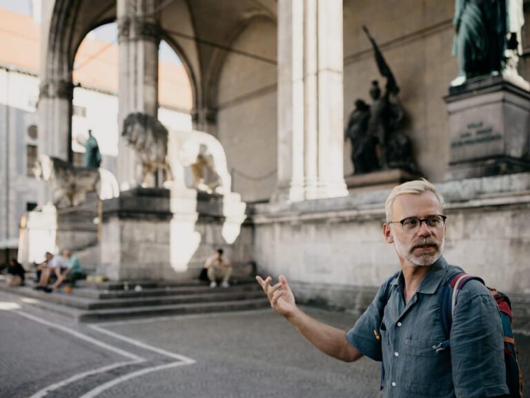 Munich’s Old Town Legends – Guided Tour
