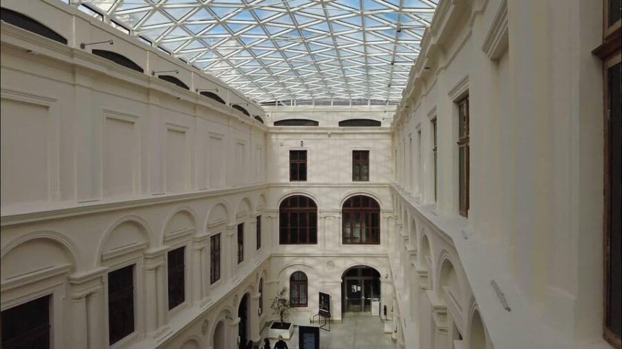 Museo Czartoryski: Visita in italiano e salta la fila. - An in-depth look at the Czartoryski Museum tour