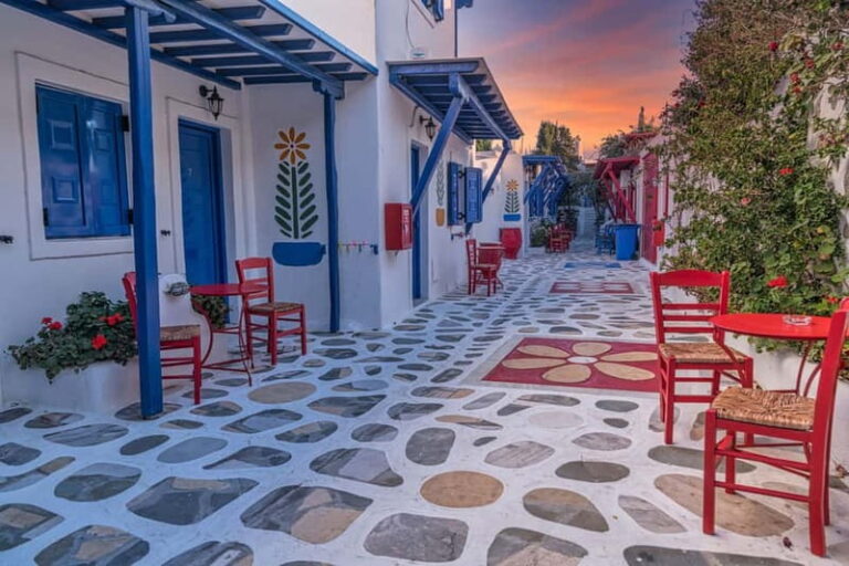 Mykonos: Guided Highlights Shore Excursion