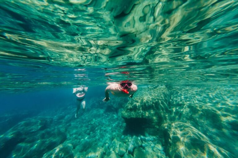 Naxos/ Paros: Sailing Cruise with Food and Drinks