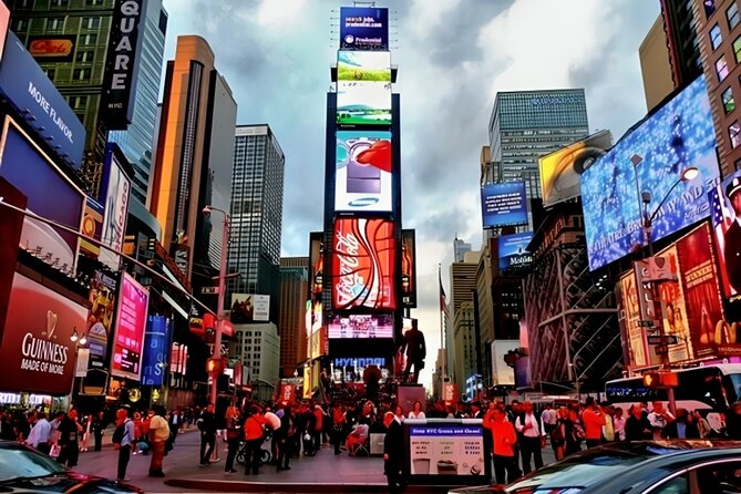 New York City Half Day Walking Tour with a Guide
