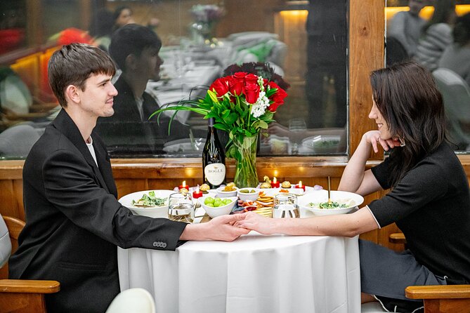 New York City Valentine’s Dinner Cruise on the Hudson River