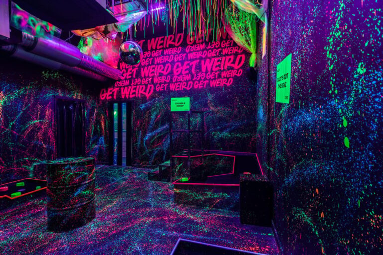 Newcastle: Junkyard Golf Tickets for 9 or 18 Holes