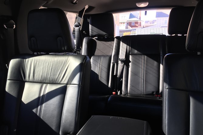 Niagara Buffalo Airport Arrival: Private Transfer to Niagara Falls Ontario