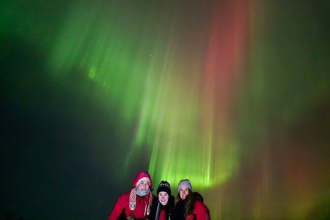 Northern Lights Hunting Pro Tactics Tour Private Authentic Luxury - The Experience: What to Expect from This Aurora Adventure