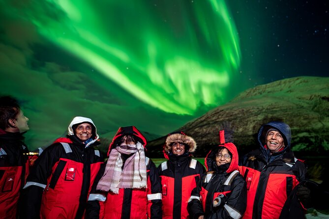 Northern Lights in Focus Tour by Minibus, German/ English, Meal