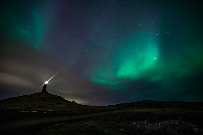 Northern Lights Private Tour with a Photographer from Reykjavík