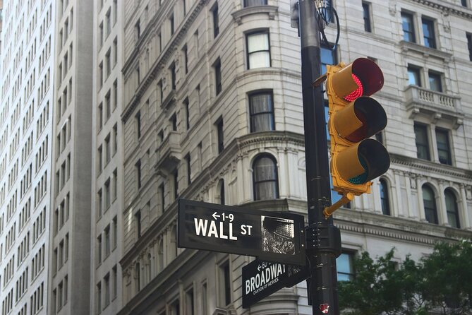 NYC Top Manhattan Landmarks – Small-group Tour with Local Guide