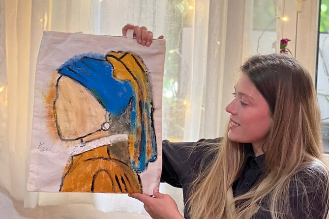 Painting on Tote Bags Workshop with Welcome Drink