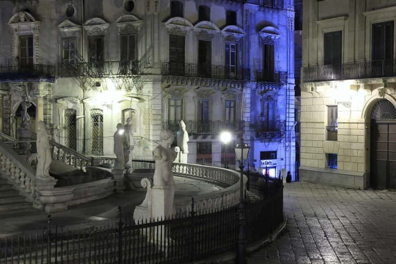 Palermo: Grand Night Tour in CruiserCar - An In-Depth Look at the Palermo Night Tour