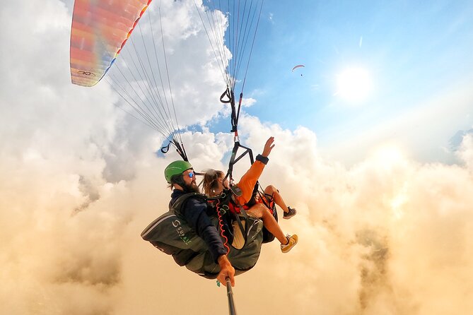 Paragliding Experience in Ölüdeniz - The Details that Make this Tour Special