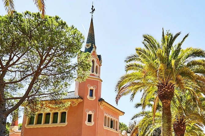 Park Güell with Skip the line tickets and Hotel Pickup
