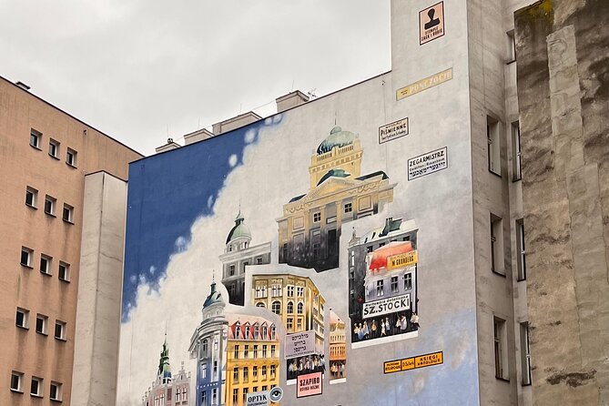 Past Meets Present in Warsaw’s Jewish Ghetto