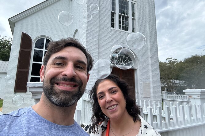 Pensacola Love in the City Date Tour & Scavenger Hunt