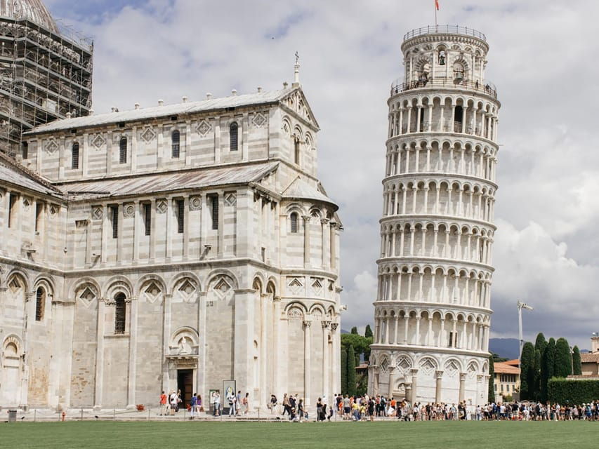Pisa in Focus: Skip-the-Line Entry to the Leaning Tower - Who Will Love This Tour?